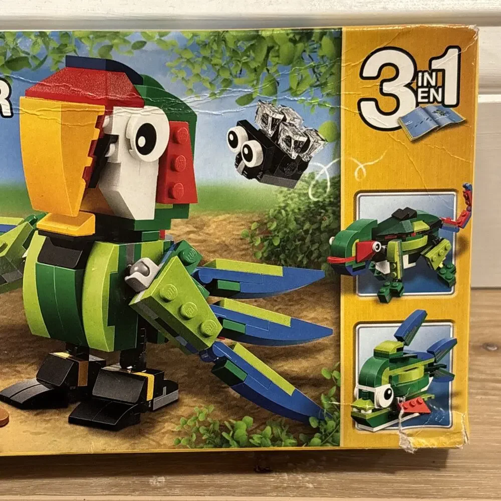 LEGO Creator 3-in-1: Rainforest Animals #31031 / 215 Pieces New In Box